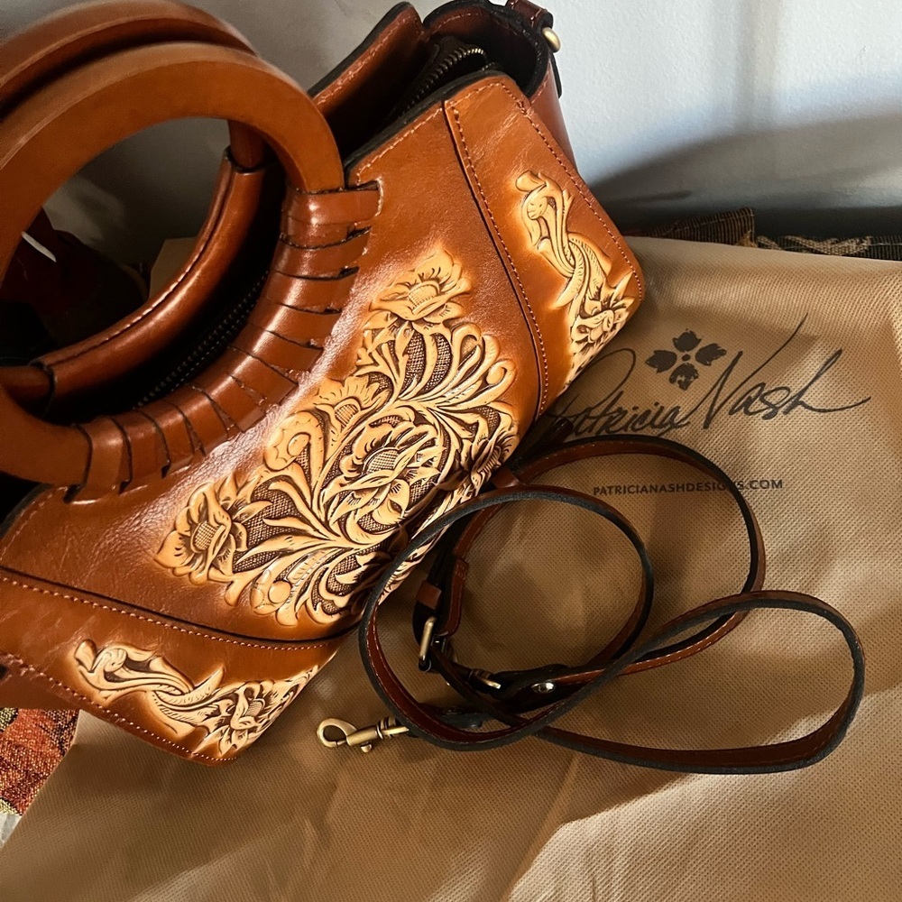 Patricia Nash Tooled Brown Embossed Handbag - Picture 14 of 14